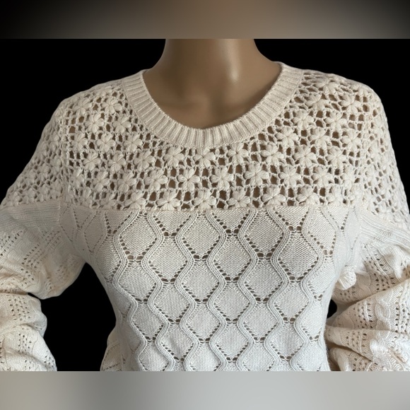 Paige Jordyn Sweater - Picture 4 of 9